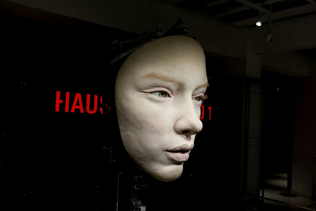 3D Head Modeling in Maya (Curated!)